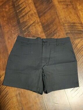 Eddie Bauer Women's Green Flat-Front Casual Shorts